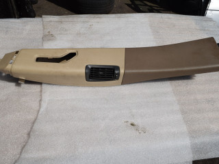 обшивка стойки центральной левой Volvo XC70 2 поколение 2002, 2.5 л., Ti, B 5254 T2, бензин, МКПП, универсал, полный подключаемый привод