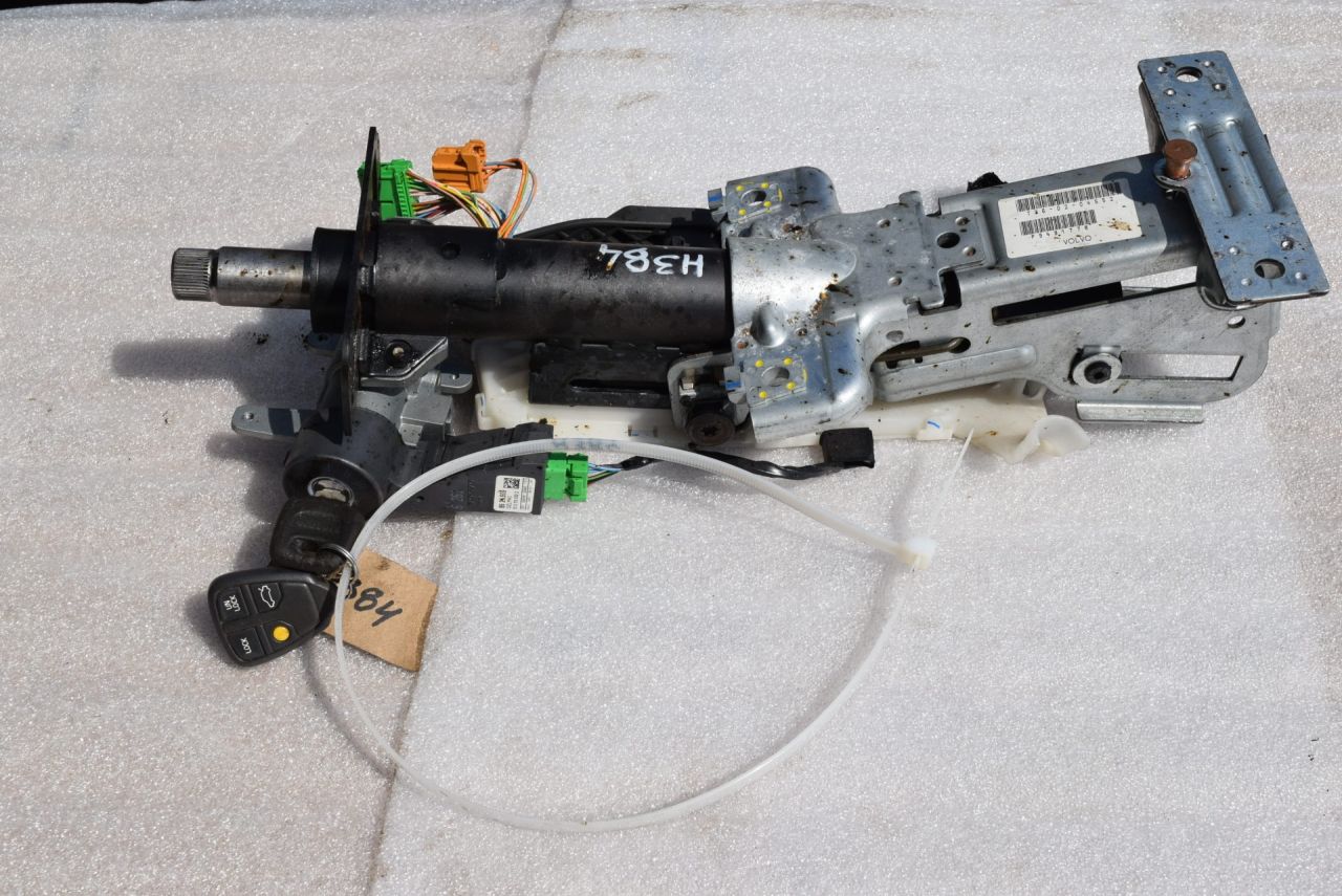 замок зажигания Volvo XC70 2 поколение 2002, 2.5 л., Ti, B 5254 T2, бензин, МКПП, универсал, полный подключаемый привод, 8621509, 8637540 - фото №1