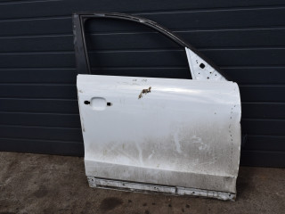 дверь передняя правая Audi Q5 8R [рестайлинг] 2013, 2.0 л., TFSI, CNCD, бензин, АКПП, полный подключаемый привод, 8R0831052E