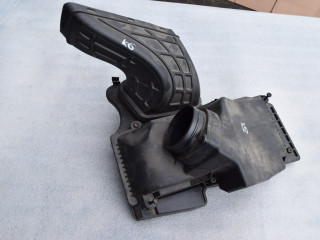 корпус воздушного фильтра Audi Q5 8R [рестайлинг] 2013, 2.0 л., TFSI, CNCD, бензин, АКПП, полный подключаемый привод, 8R0129739A