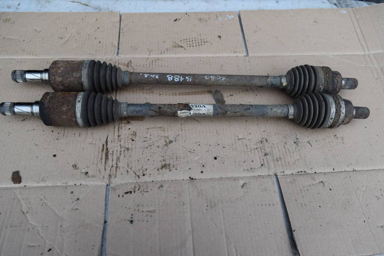 полуось задняя (приводной вал, ШРУС) Volvo XC60 1 поколение 2009, 2.4 л., D5, D 5244 T10, дизель, АКПП, полный подключаемый привод, 31259504, P31259504 - фото №1