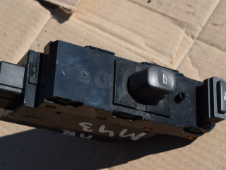 кнопка стеклоподъемника двери Volvo XC70 2 поколение 2002, 2.4 л., Ti, B 5244 T3, бензин, АКПП, универсал, полный подключаемый привод, 8682837