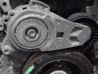 натяжитель Toyota Yaris XP9 [рестайлинг] 2009, 1.4 л., D-4D, 1ND-TV, дизель, МКПП, хетчбэк 5 дв.