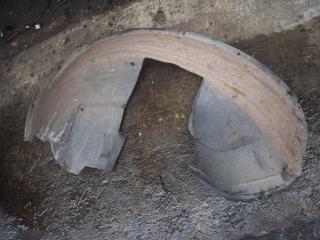 защита арок передняя левая (подкрылок) Volvo XC70 2 поколение [рестайлинг] 2006, 2.4 л., D5, D 5244 T, дизель, АКПП, универсал, полный подключаемый привод, 08622542