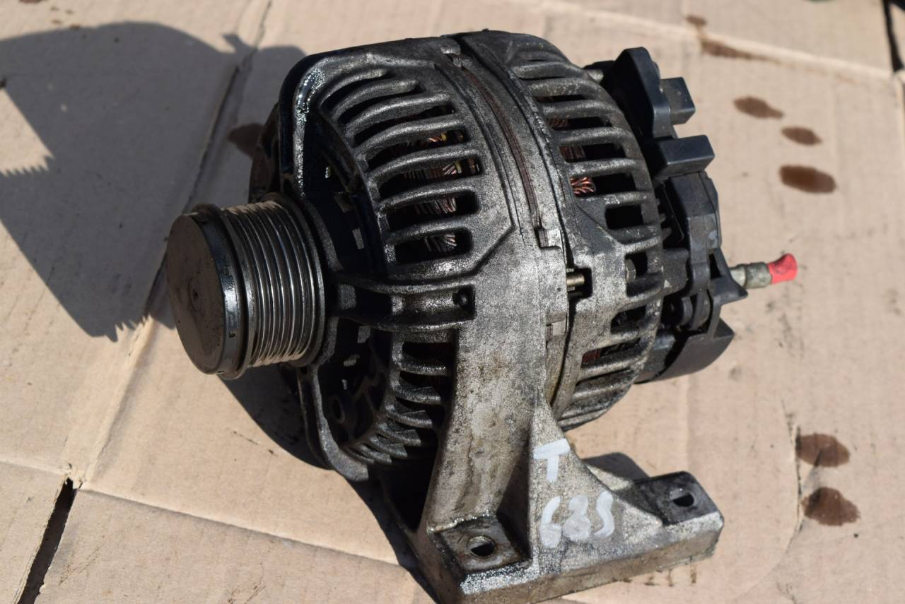 генератор Volvo S80 1 поколение 2001, 2.0 л., Ti, B 5204 T4, бензин, МКПП, седан, передний привод, 9459077, 0124515019 - фото №1