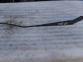 щеткодержатель (поводок стеклоочистителя, дворник) Mazda Premacy 1 поколение 2000, 2.0 л., дизель, J54A1398