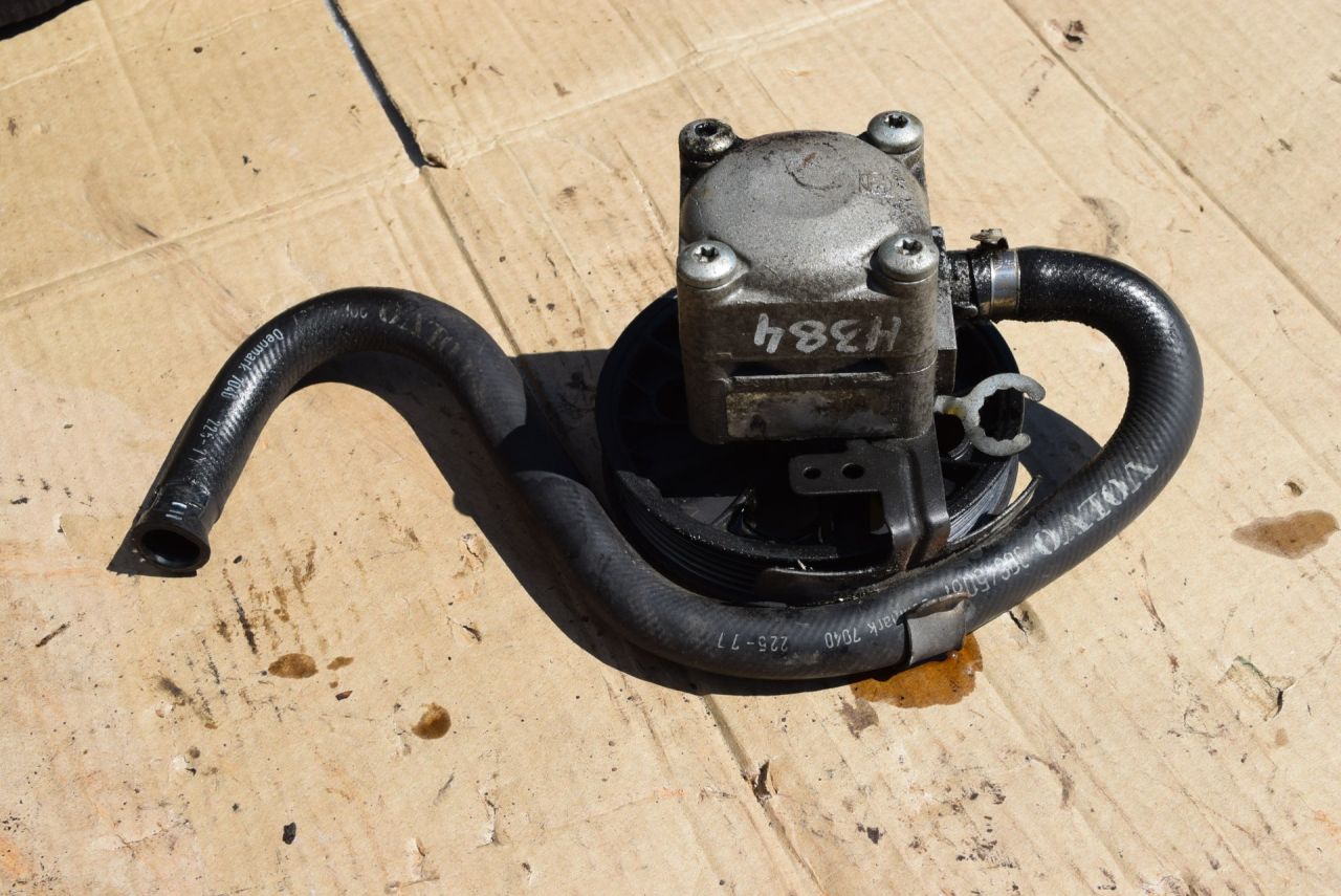 шланг гидроусилителя Volvo XC70 2 поколение 2002, 2.5 л., Ti, B 5254 T2, бензин, МКПП, универсал, полный подключаемый привод, 30645081 - фото №1