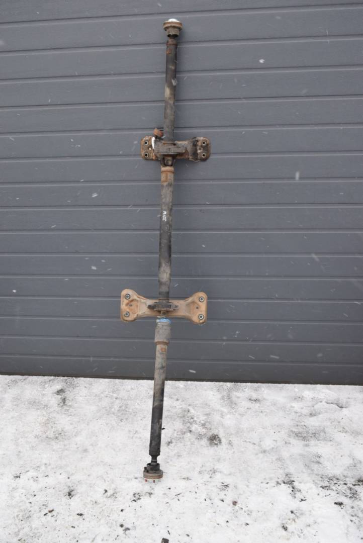 карданный вал Volvo XC60 1 поколение 2009, 2.4 л., D5, D 5244 T10, дизель, АКПП, полный подключаемый привод - фото №1