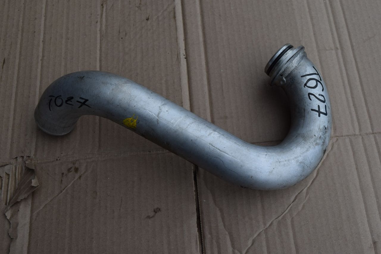 патрубок интеркулера Volvo S80 1 поколение 1999, 2.8 л., Ti, B 6284 T, бензин, АКПП, седан, передний привод, 9142950 - фото №1