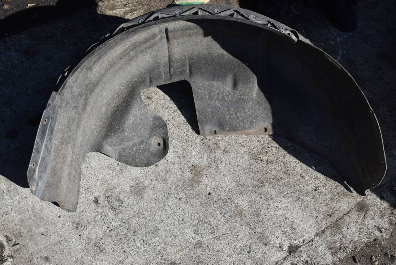 защита арок задняя левая (подкрылок) Volvo XC60 1 поколение 2012, 2.4 л., D5, D 5244 T10, дизель, АКПП, полный привод, 31283478 - фото №1