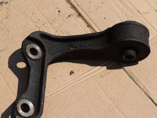 кронштейн (крепление) Kia Sorento 1 поколение [рестайлинг] 2008, 2.5 л., D4CB, дизель, МКПП, внедорожник 5 дв., правый руль