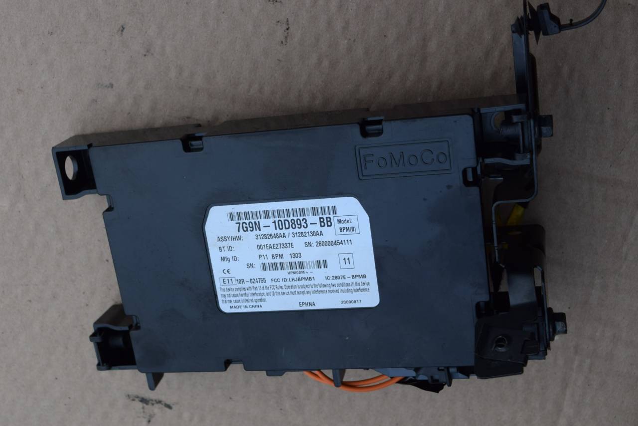 блок Bluetooth Volvo XC60 1 поколение 2009, 2.4 л., D5, D 5244 T10, дизель, АКПП, полный подключаемый привод, 7G9N10D893BB, 31282648AA, 31282130AA - фото №1