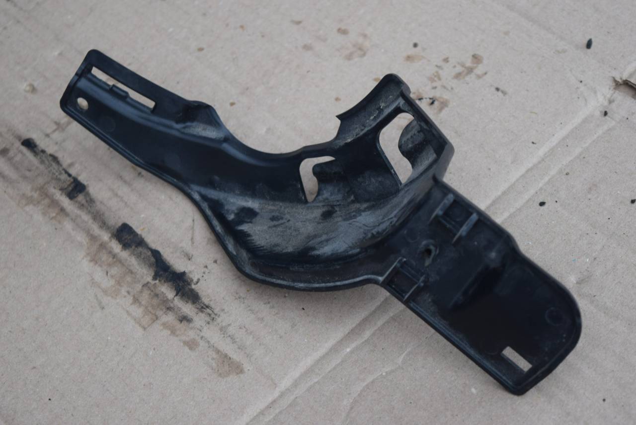 накладка внутренняя на заднюю панель кузова Volvo XC60 2 поколение 2021, 2.0 л., бензин, АКПП, 32345448 - фото №1