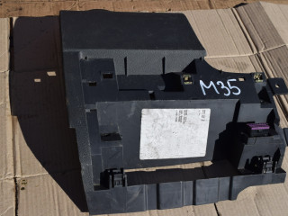 накладка на торпедо (консоль) Volkswagen Caddy 3 поколение 2008, 1.9 л., дизель, МКПП, 2K1858367E