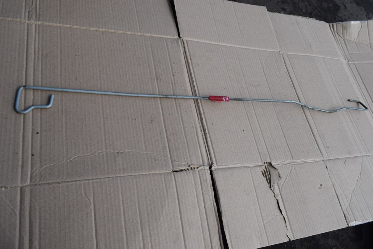 торсион крышки багажника Nissan Almera Classic B10 2006, 1.6 л., i, QG16DE, бензин, МКПП, седан, передний привод - фото №1