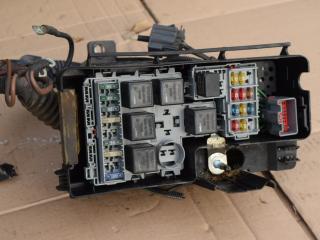 блок предохранителей Volvo XC90 1 поколение 2005, 2.5 л., Ti, B 5254 T2, бензин, АКПП, полный подключаемый привод, 30728132