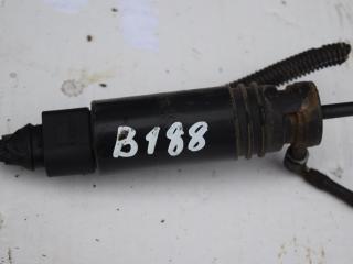 насос (моторчик) омывателя фар Volvo XC60 1 поколение 2009, 2.4 л., D5, D 5244 T10, дизель, АКПП, полный подключаемый привод, 30655138