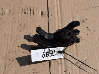 крепление форсунки Toyota Corolla Verso 1 поколение 2002, 2.0 л., 1CD-FTV, дизель, МКПП