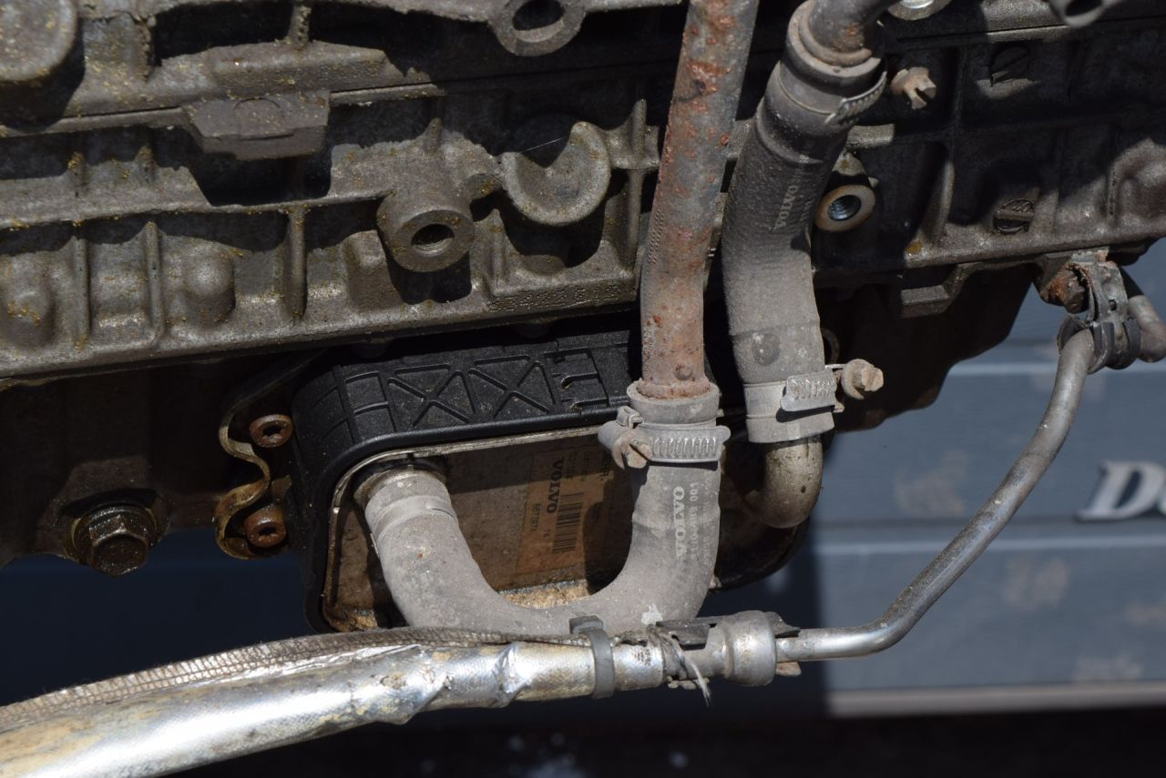 патрубок (трубопровод, шланг) Volvo S80 1 поколение 2003, 2.4 л., i, B 5244 S, бензин, АКПП, седан, передний привод - фото №1