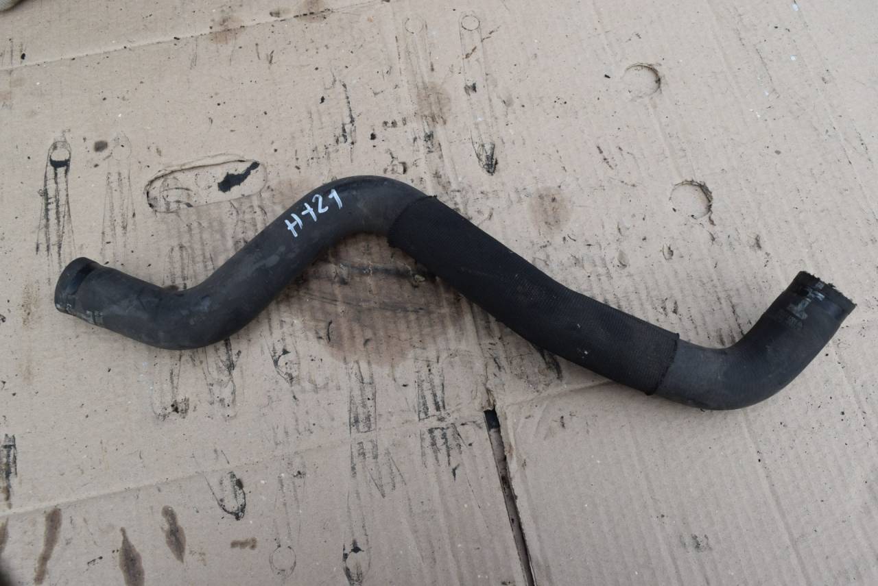 патрубок (трубопровод, шланг) Volvo C30 1 поколение 2007, 2.5 л., Ti, бензин, МКПП, серый, хетчбэк 3 дв., передний привод, 3M5H8286FH - фото №1