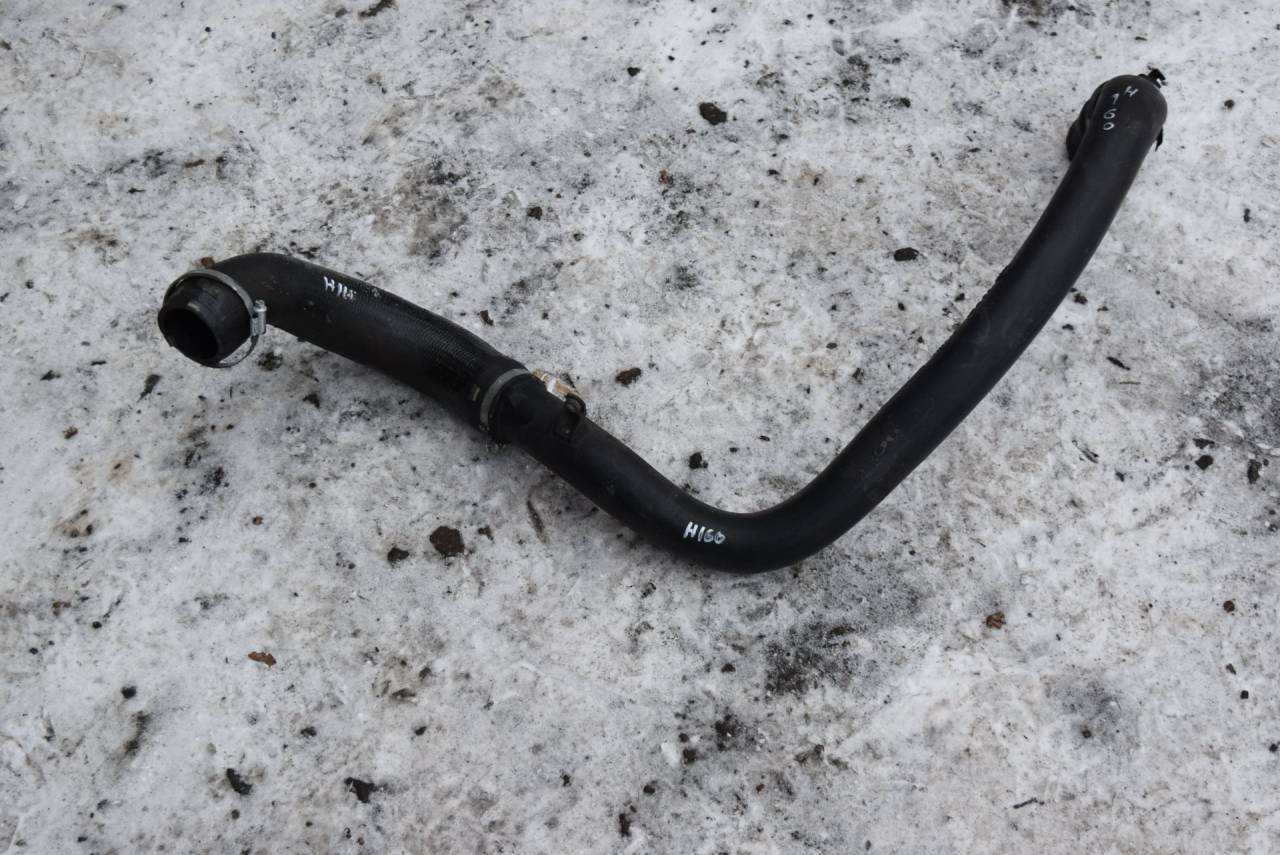 патрубок интеркулера Volvo XC90 1 поколение 2005, 2.5 л., Ti, B 5254 T2, бензин, АКПП, полный подключаемый привод, 8638967, 31261369 - фото №1