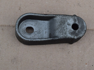 кронштейн двигателя Volvo S40 1 поколение [рестайлинг] 2000, 2.0 л., i, B 4204 S2, бензин, АКПП, седан, передний привод, 09207857