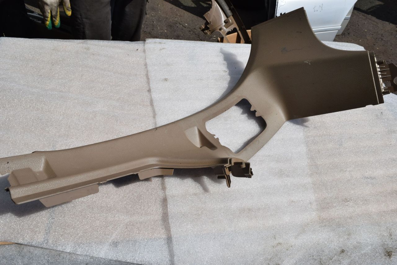 обшивка багажника Volvo XC70 2 поколение 2002, 2.5 л., Ti, B 5254 T2, бензин, МКПП, универсал, полный подключаемый привод - фото №1