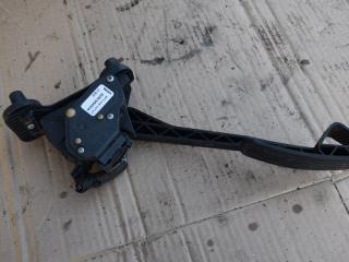 педаль Volvo V70 2 поколение 2003, 2.4 л., Ti, B 5244 T3, бензин, МКПП, универсал, передний привод, 30636004