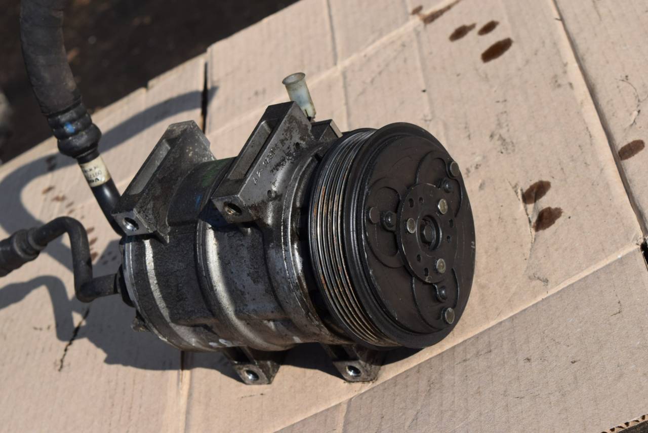 компрессор кондиционера Volvo S80 1 поколение 2001, 2.0 л., Ti, B 5204 T4, бензин, МКПП, седан, передний привод, 9171703 - фото №1