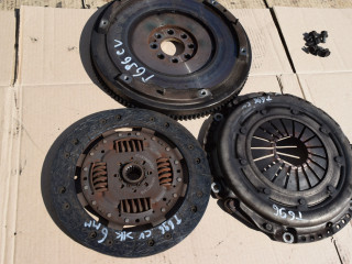 комплект сцепления Chrysler Voyager 4 поколение 2002, 2.5 л., CRDi, ENJ, дизель, МКПП, передний привод, 04670073AB, 05062080AA