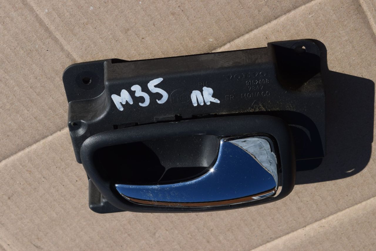 ручка внутренняя Volvo XC70 1 поколение 1999, 2.4 л., Ti, B 5244 T, бензин, АКПП, универсал, полный подключаемый привод, 9152498 - фото №1