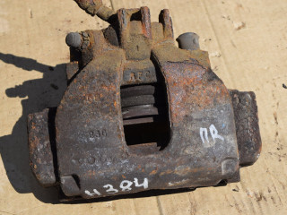 суппорт передний правый Volvo XC70 2 поколение 2002, 2.5 л., Ti, B 5254 T2, бензин, МКПП, универсал, полный подключаемый привод