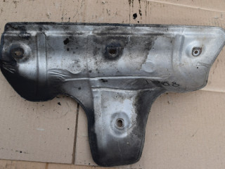 тепловой экран глушителя Volvo V70 3 поколение 2008, 2.4 л., D5, D 5244 T5, дизель, АКПП, универсал, передний привод