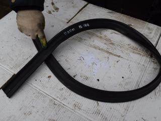 уплотнитель жабо Volvo XC60 1 поколение 2009, 2.4 л., D5, D 5244 T10, дизель, АКПП, полный подключаемый привод