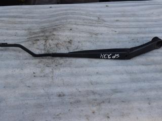 щеткодержатель (поводок стеклоочистителя, дворник) Hyundai Solaris 1 поколение 2013, 1.4 л., бензин, МКПП, RBKL-DR2247