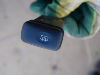 кнопка обогрева заднего стекла Kia Clarus 1 поколение 1997, 2.0 л., бензин, седан