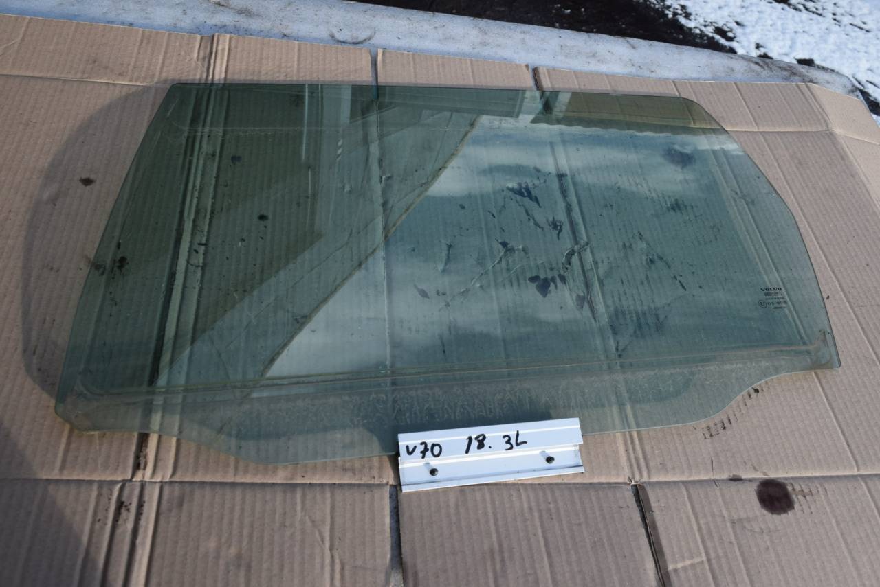стекло двери задней левой Volvo V70 2 поколение 2003, 2.4 л., Ti, B 5244 T3, бензин, МКПП, универсал, передний привод - фото №1