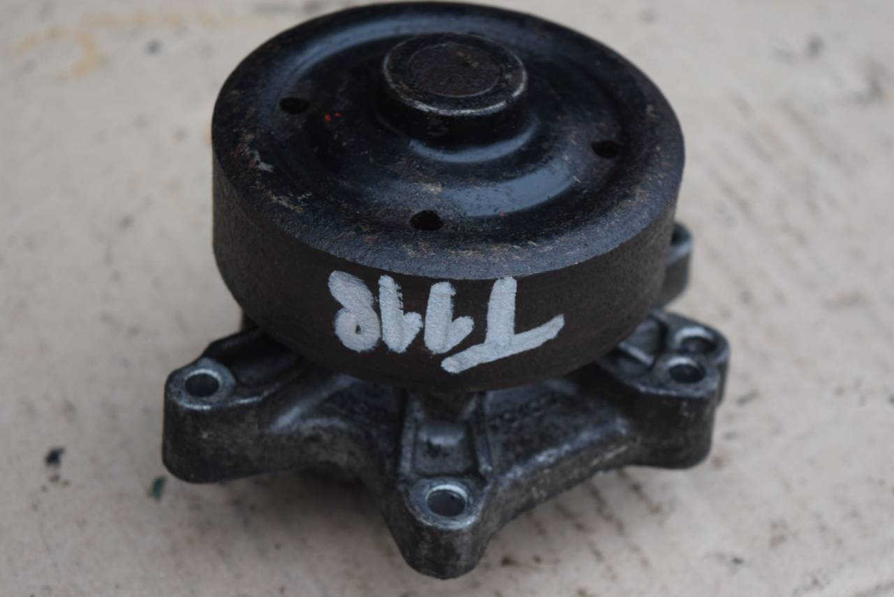 помпа Toyota Celica 7 поколение (T230) 2001, 1.8 л., 1ZZ-FE, бензин, МКПП, купе - фото №1