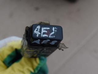 кнопка аварийной сигнализации Toyota Carina E 1 поколение 1996, 1.8 л., бензин