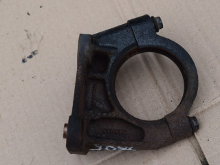 кронштейн полуоси Volvo V40 1 поколение [рестайлинг] 2002, 2.0 л., i, B 4204 S, бензин, МКПП, универсал, 9163955