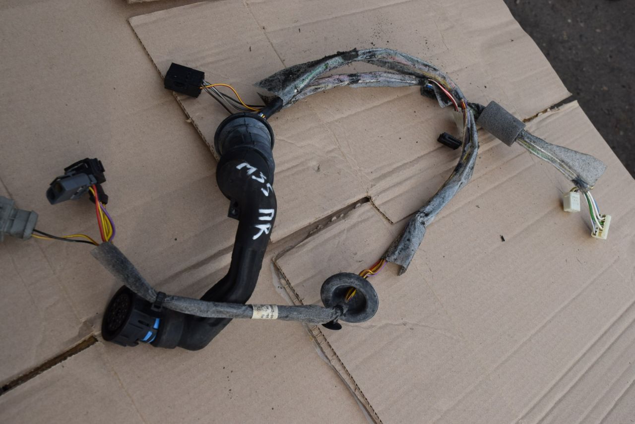 дверная проводка Volvo XC70 1 поколение 1999, 2.4 л., Ti, B 5244 T, бензин, АКПП, универсал, полный подключаемый привод, 9456942 - фото №1