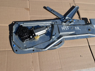 стеклоподъемник электрический передний правый Volvo XC70 1 поколение 1999, 2.4 л., Ti, B 5244 T, бензин, АКПП, универсал, полный подключаемый привод, 9152724