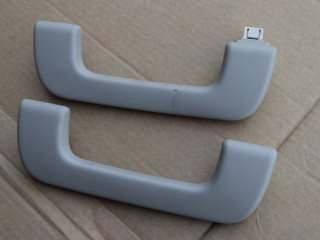 ручка внутренняя потолочная Audi Q5 8R [рестайлинг] 2013, 2.0 л., TFSI, CNCD, бензин, АКПП, полный подключаемый привод, 8R0857607H