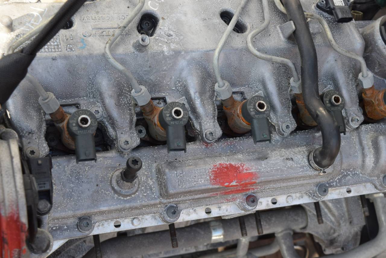 форсунка Volvo S60 1 поколение 2002, 2.4 л., D5, D 5244 T, дизель, АКПП, седан, передний привод, 0445110078, 8658353 - фото №1