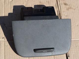 пепельница Volvo XC70 1 поколение 1999, 2.4 л., Ti, B 5244 T, бензин, АКПП, универсал, полный подключаемый привод, 9158406