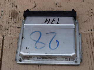 блок управления двигателем Volvo XC90 1 поколение 2003, 2.4 л., D5, D 5244 T, дизель, АКПП, полный подключаемый привод, 08677708A, 0281010319