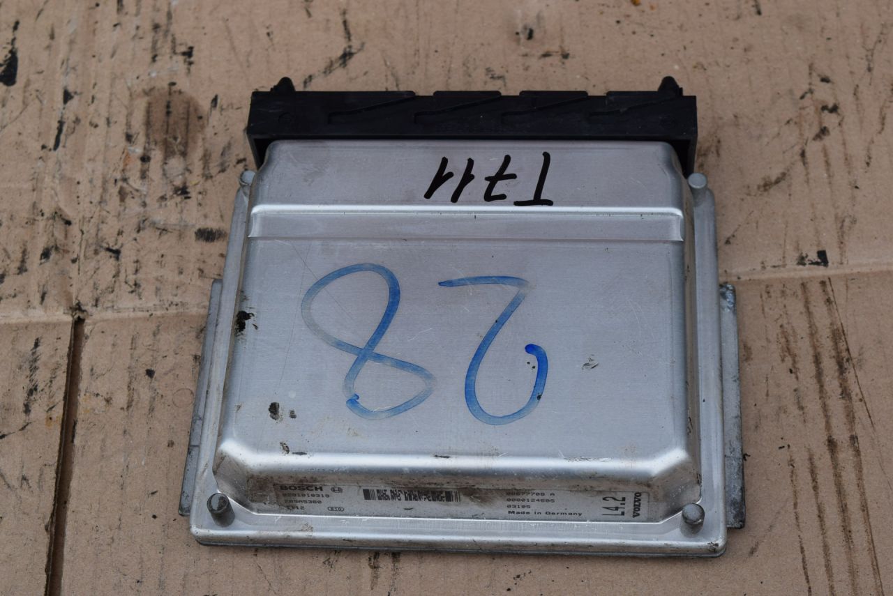 блок управления двигателем Volvo XC90 1 поколение 2003, 2.4 л., D5, D 5244 T, дизель, АКПП, полный подключаемый привод, 08677708A, 0281010319 - фото №1