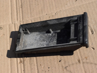 пепельница Nissan Almera Classic B10 2006, 1.6 л., i, QG16DE, бензин, МКПП, седан, передний привод, 8188131000