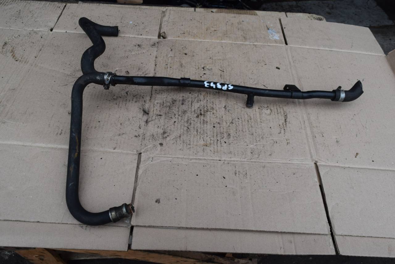 трубка охлаждающей жидкости Volvo V70 1 поколение 1998, 2.5 л., D 5252 T, дизель, МКПП, универсал, 074121065AJ, 9181931 - фото №1