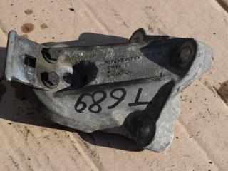кронштейн двигателя Volvo S80 1 поколение 2001, 2.0 л., Ti, B 5204 T4, бензин, МКПП, седан, передний привод, 9186828